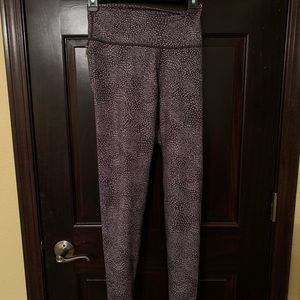 Size Large leggings